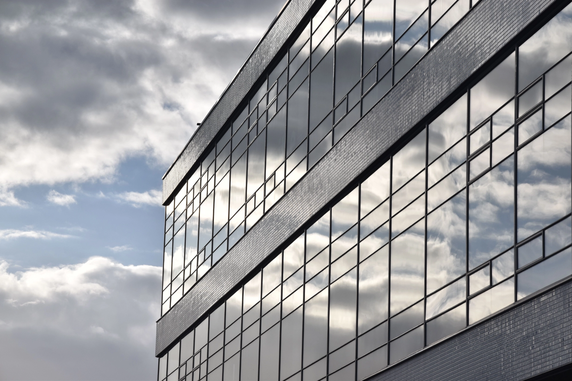 Chelmsford commercial window cleaning